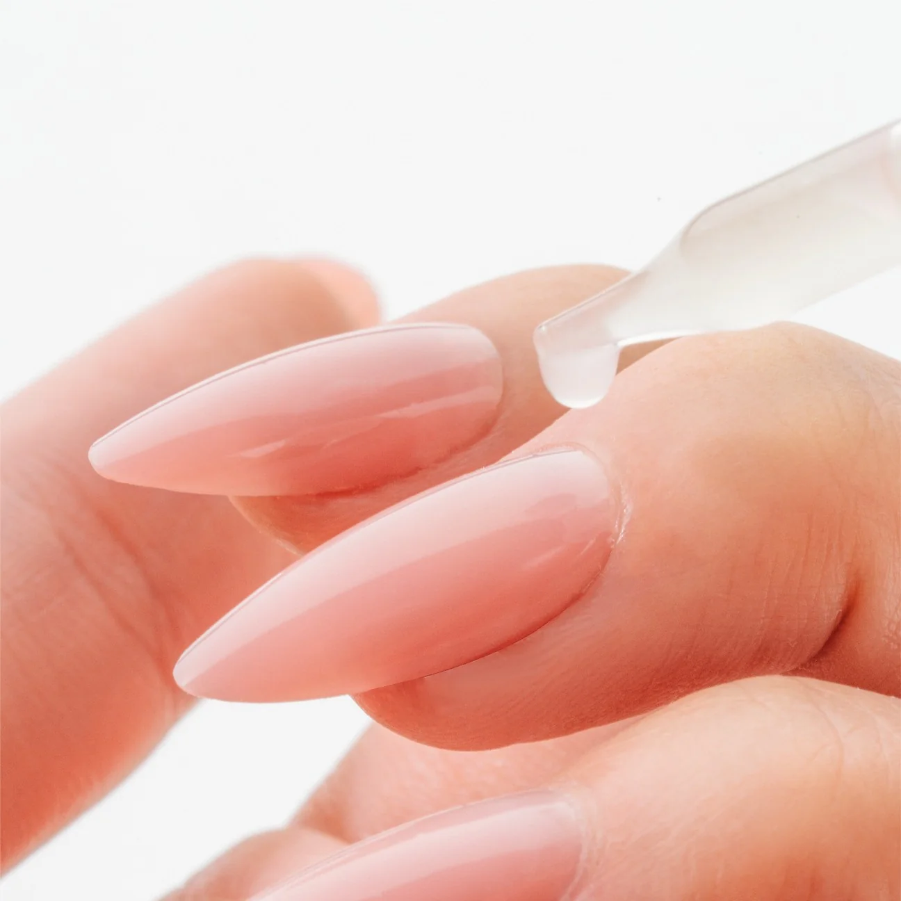 Apres Cuticle Serum (15ml) Fall Retreats - Grapefruit, Rosemary & Magnolia - Image 4